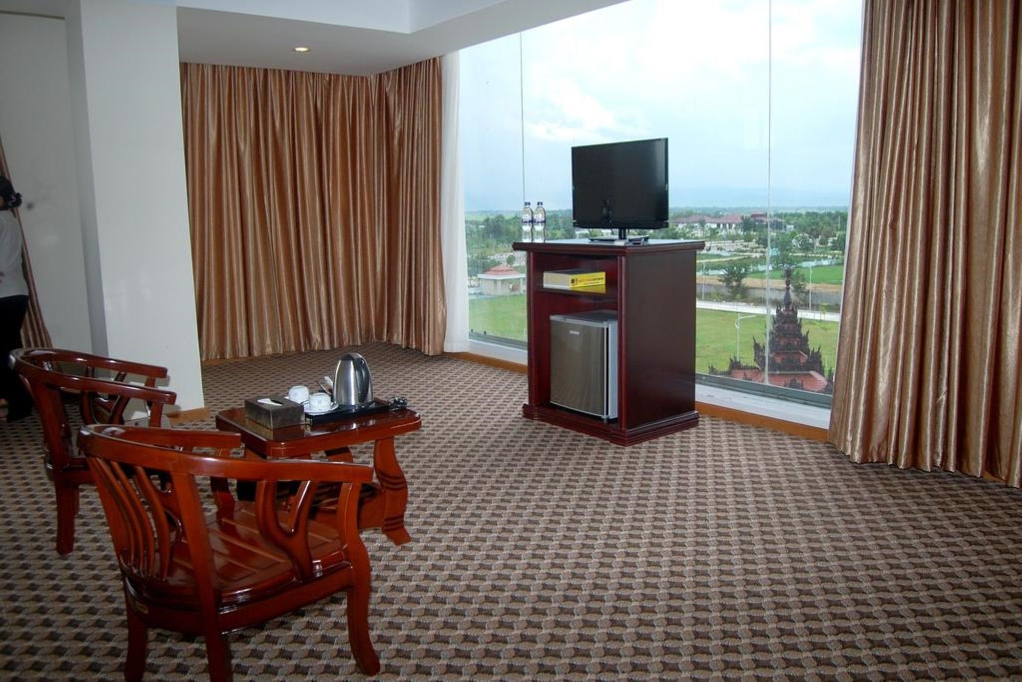 Man Myanmar Hotel Naypyidaw Eksteriør bilde