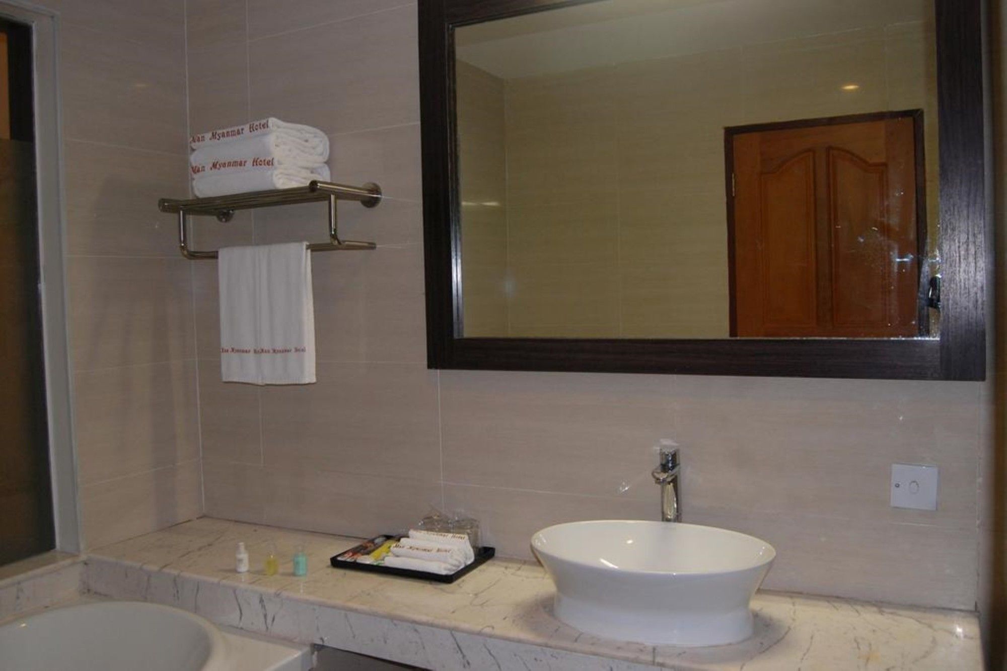 Man Myanmar Hotel Naypyidaw Eksteriør bilde